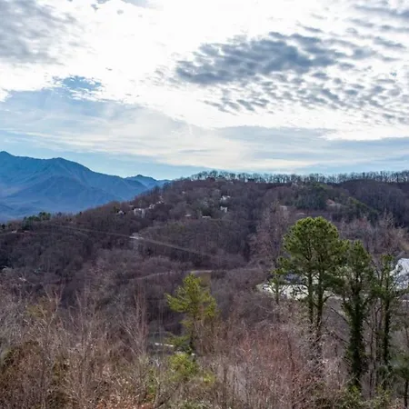 Smoky Mountains Studio With Balcony Gatlinburg Exterior photo