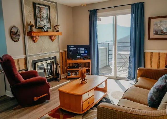 Smoky Mountains Studio With Balcony